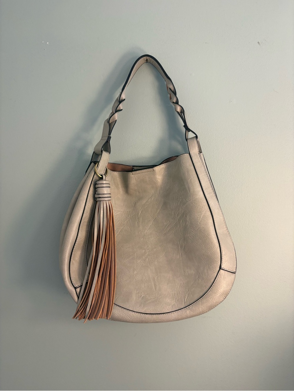 Everyday Hobo Shoulder Bag in Light Gray with Tassel